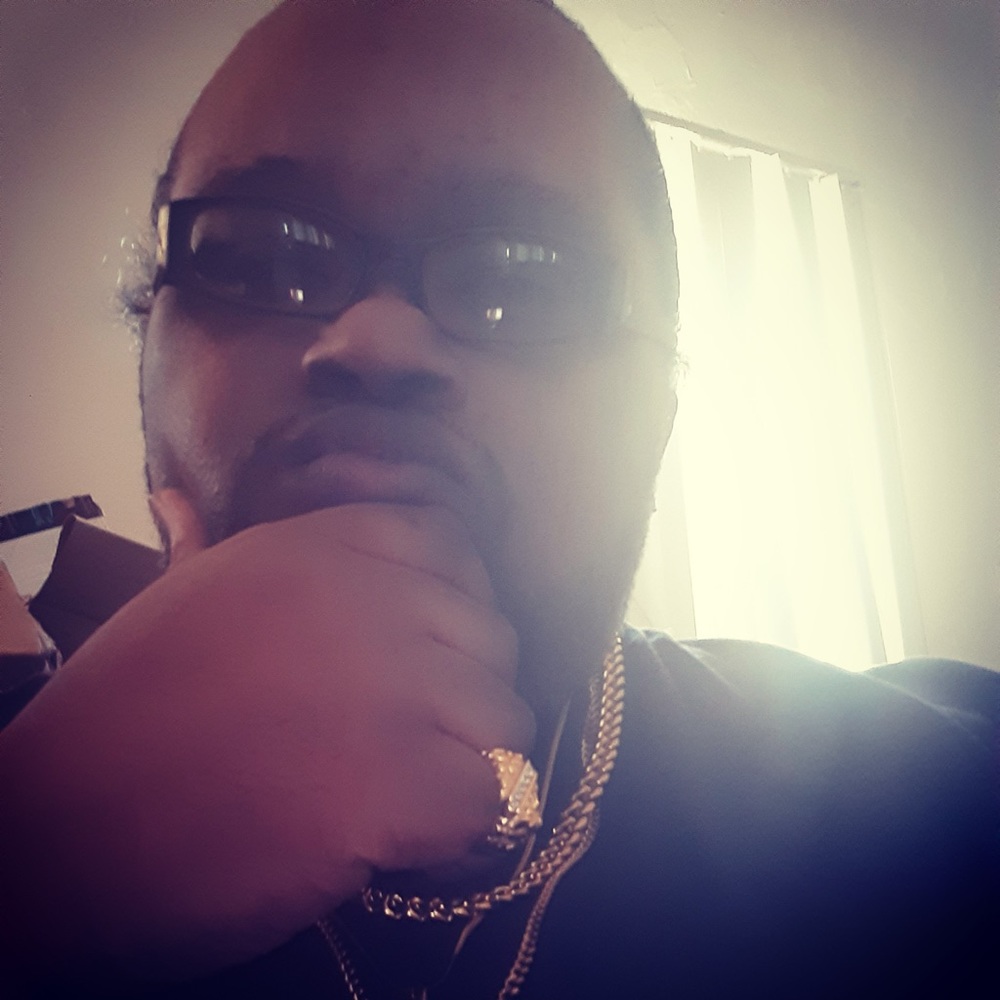 Meet your Posher, Efrem